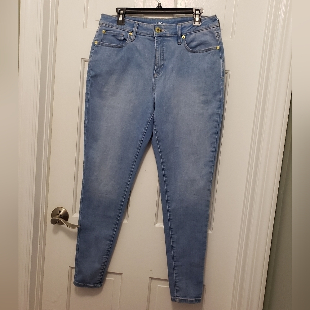EC Inc. International Light Blue Skinny Jean's Size 14, Casual, Stretch